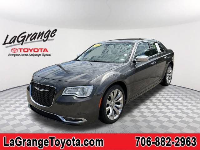 2018 Chrysler 300 Limited RWD photo