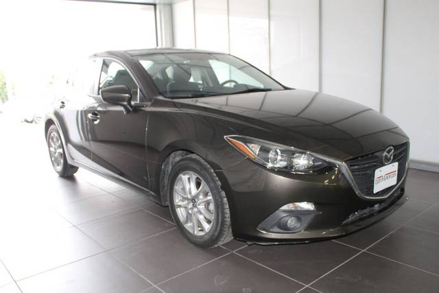 2016 Mazda 3 i Touring FWD photo