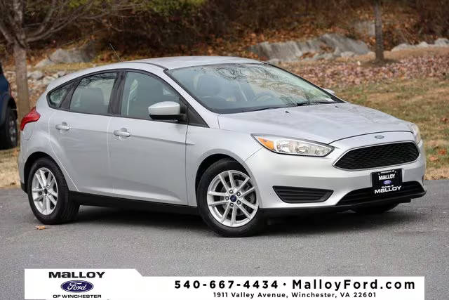 2018 Ford Focus SE FWD photo
