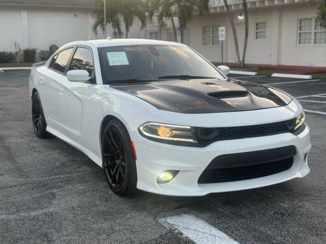 2019 Dodge Charger Scat Pack RWD photo