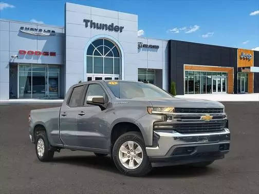 2019 Chevrolet Silverado 1500 LT 4WD photo