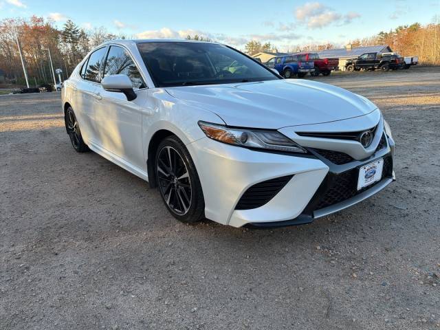 2019 Toyota Camry XSE FWD photo