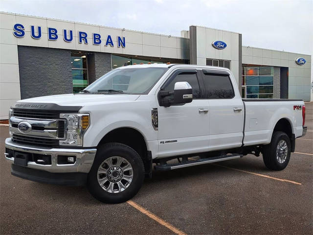 2019 Ford F-350 Super Duty XLT 4WD photo