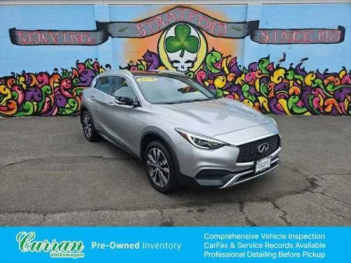 2019 Infiniti QX30 LUXE AWD photo