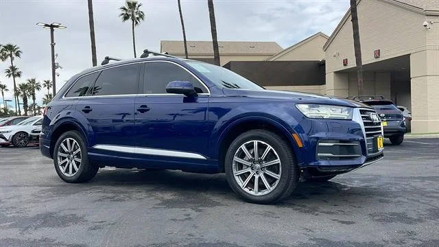 2019 Audi Q7 Premium Plus AWD photo