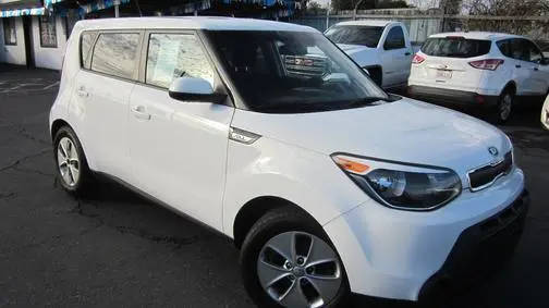 2016 Kia Soul Base FWD photo