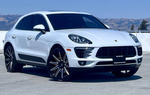 2016 Porsche Macan S AWD photo