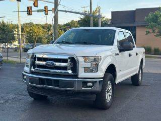 2017 Ford F-150 XLT 4WD photo