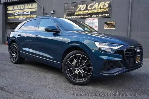 2019 Audi Q8 Premium Plus AWD photo