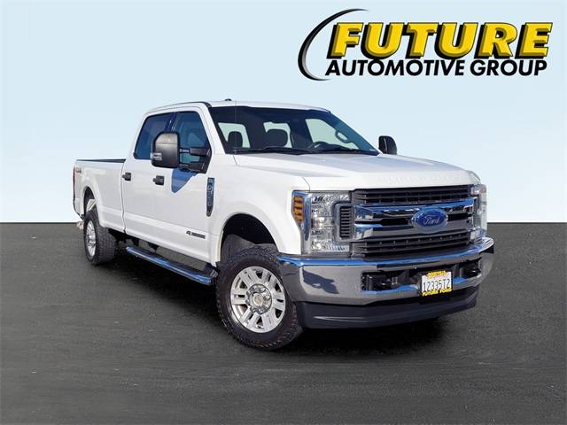 2018 Ford F-350 Super Duty XLT 4WD photo