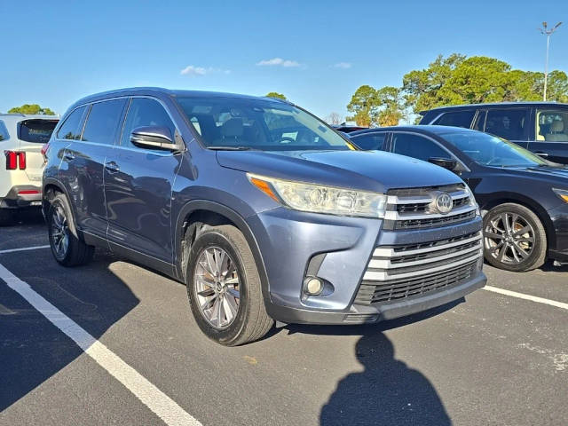 2019 Toyota Highlander XLE FWD photo