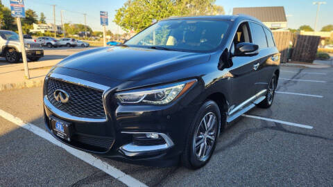 2019 Infiniti QX60 LUXE AWD photo
