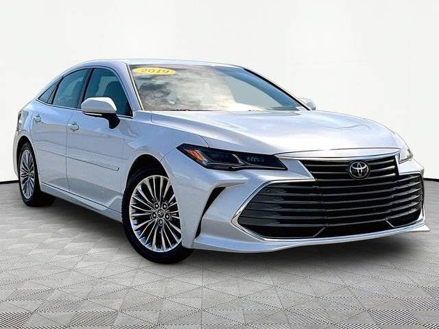 2019 Toyota Avalon Limited FWD photo