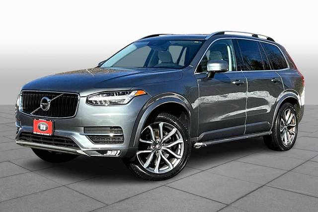 2019 Volvo XC90 Momentum AWD photo