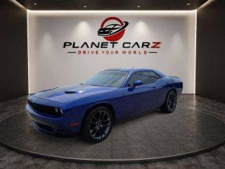2019 Dodge Challenger SXT RWD photo