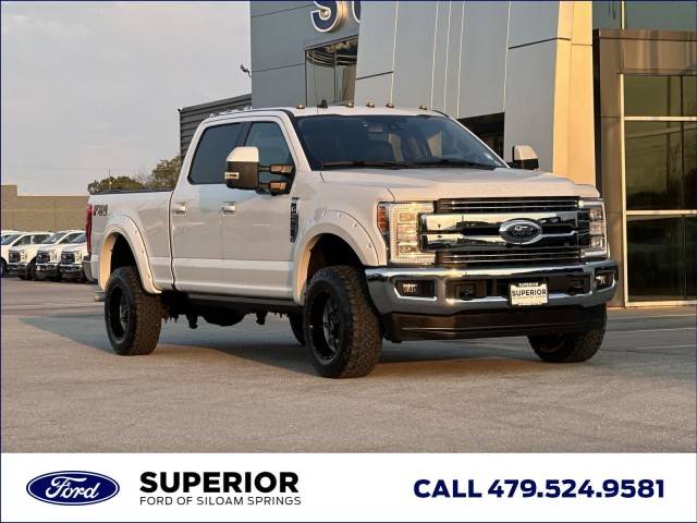 2019 Ford F-250 Super Duty LARIAT 4WD photo