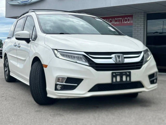 2019 Honda Odyssey Touring FWD photo