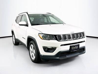 2019 Jeep Compass Latitude FWD photo