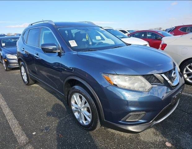 2015 Nissan Rogue SV AWD photo