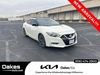 2016 Nissan Maxima 3.5 Platinum FWD photo