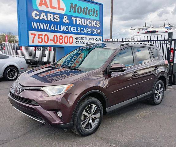 2016 Toyota RAV4 XLE FWD photo