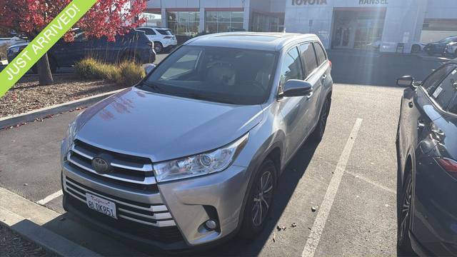 2019 Toyota Highlander XLE AWD photo