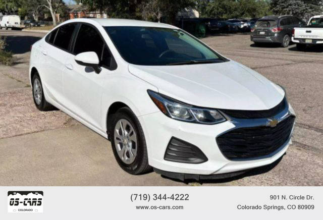 2019 Chevrolet Cruze LS FWD photo