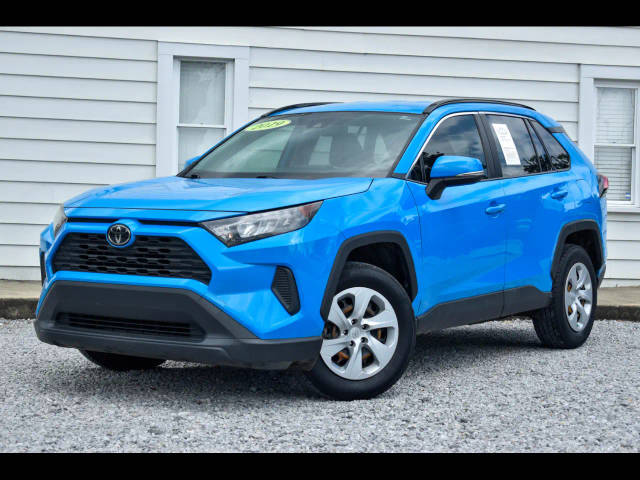 2019 Toyota RAV4 LE FWD photo
