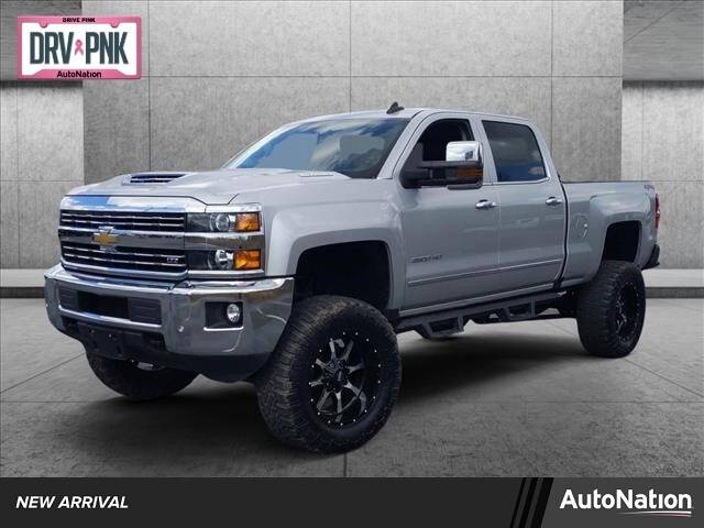 2018 Chevrolet Silverado 2500HD LTZ 4WD photo