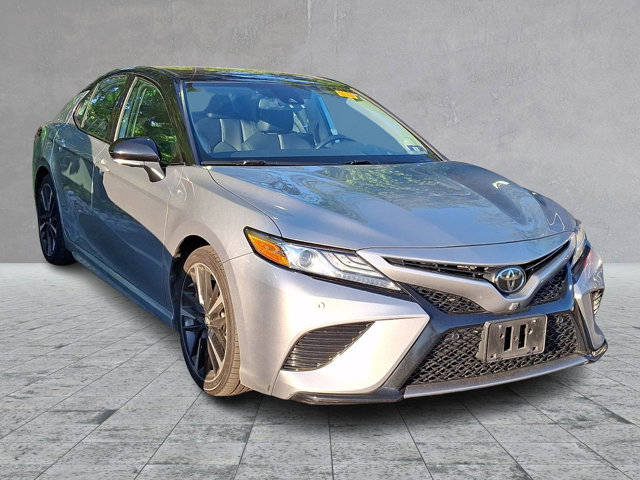 2019 Toyota Camry XSE FWD photo