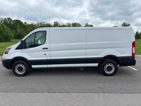 2019 Ford Transit Van  RWD photo