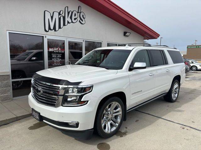 2019 Chevrolet Suburban Premier 4WD photo