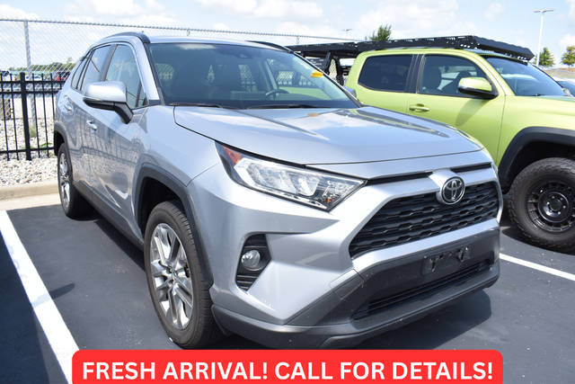 2019 Toyota RAV4 XLE Premium AWD photo