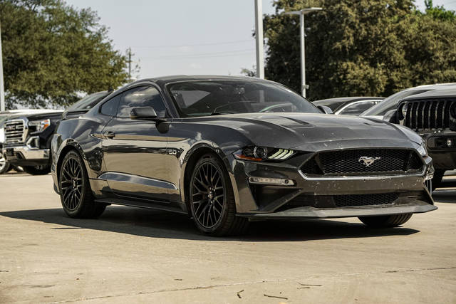 2019 Ford Mustang GT RWD photo