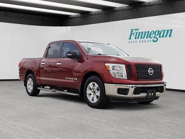 2019 Nissan Titan SV RWD photo