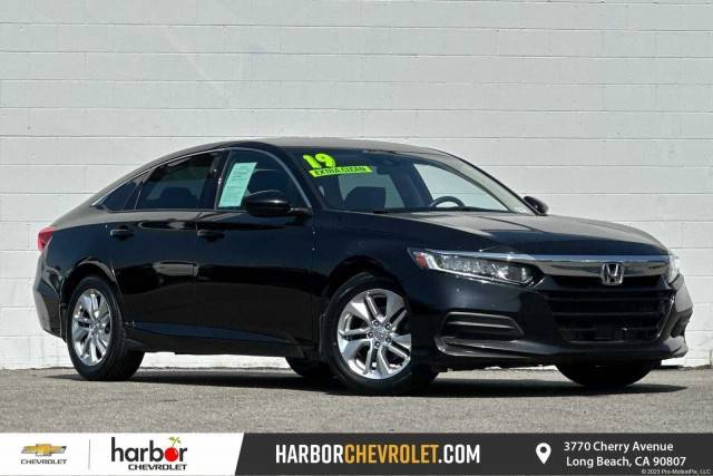 2019 Honda Accord LX 1.5T FWD photo