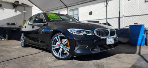 2019 BMW 3 Series 330i RWD photo