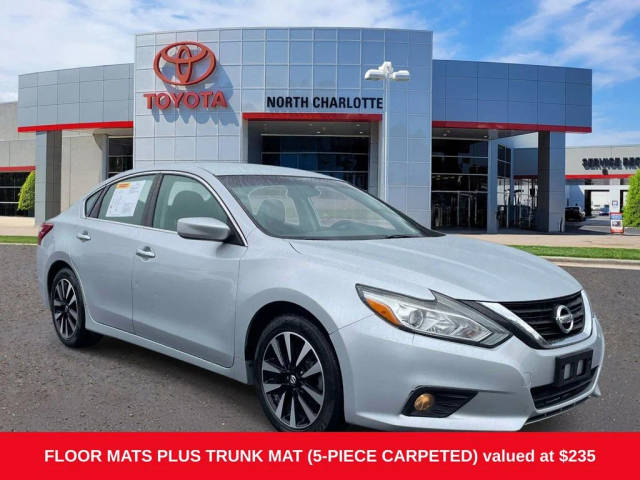 2018 Nissan Altima 2.5 SV FWD photo