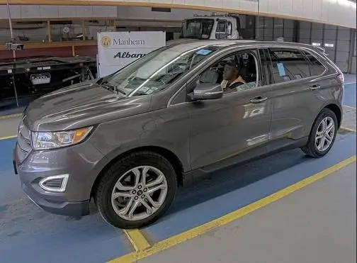 2018 Ford Edge Titanium AWD photo