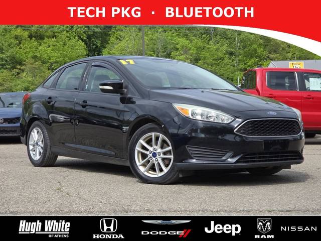 2016 Ford Focus SE FWD photo