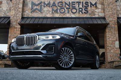 2019 BMW X7 xDrive50i AWD photo