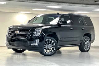 2019 Cadillac Escalade Platinum 4WD photo