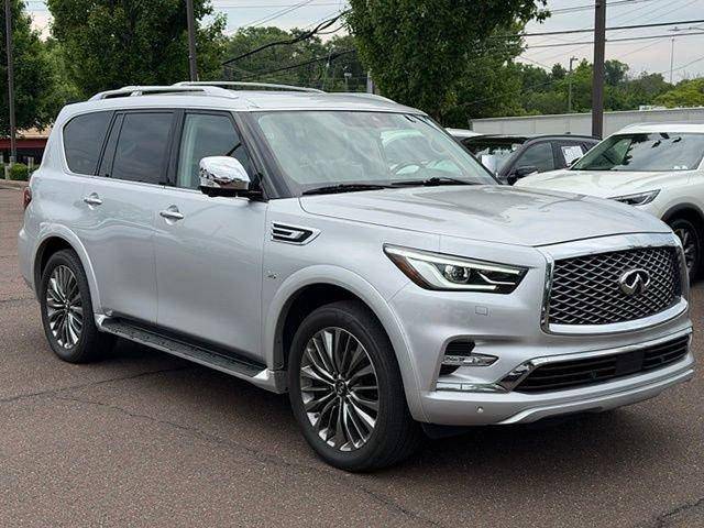 2019 Infiniti QX80 LUXE 4WD photo