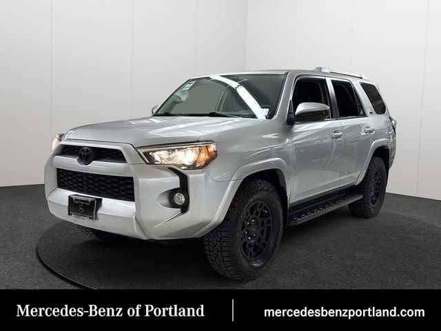 2018 Toyota 4Runner SR5 RWD photo