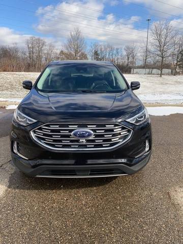 2019 Ford Edge Titanium AWD photo