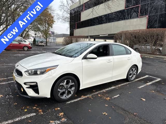 2019 Kia Forte LXS FWD photo