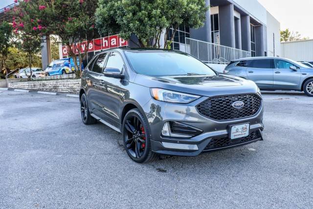 2019 Ford Edge ST AWD photo