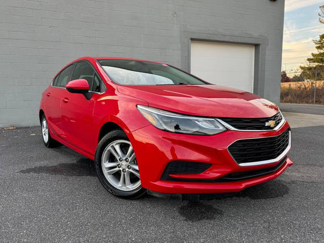 2018 Chevrolet Cruze LT FWD photo