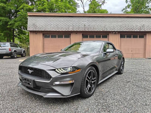 2018 Ford Mustang EcoBoost Premium RWD photo