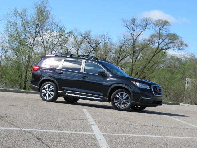 2019 Subaru Ascent Limited AWD photo